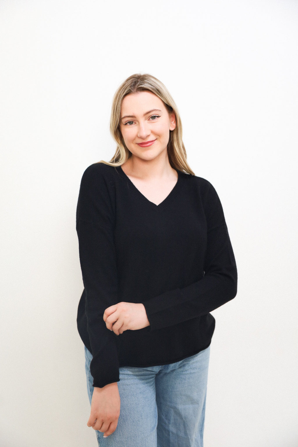 V-Neck Queen Bee Stripe Cashmere Sweater